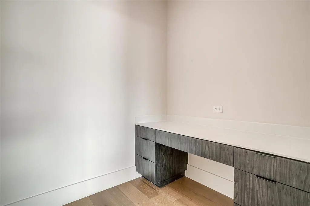 213 Lantern Ridge Drive, Aledo, Texas, United States. - Photo 15