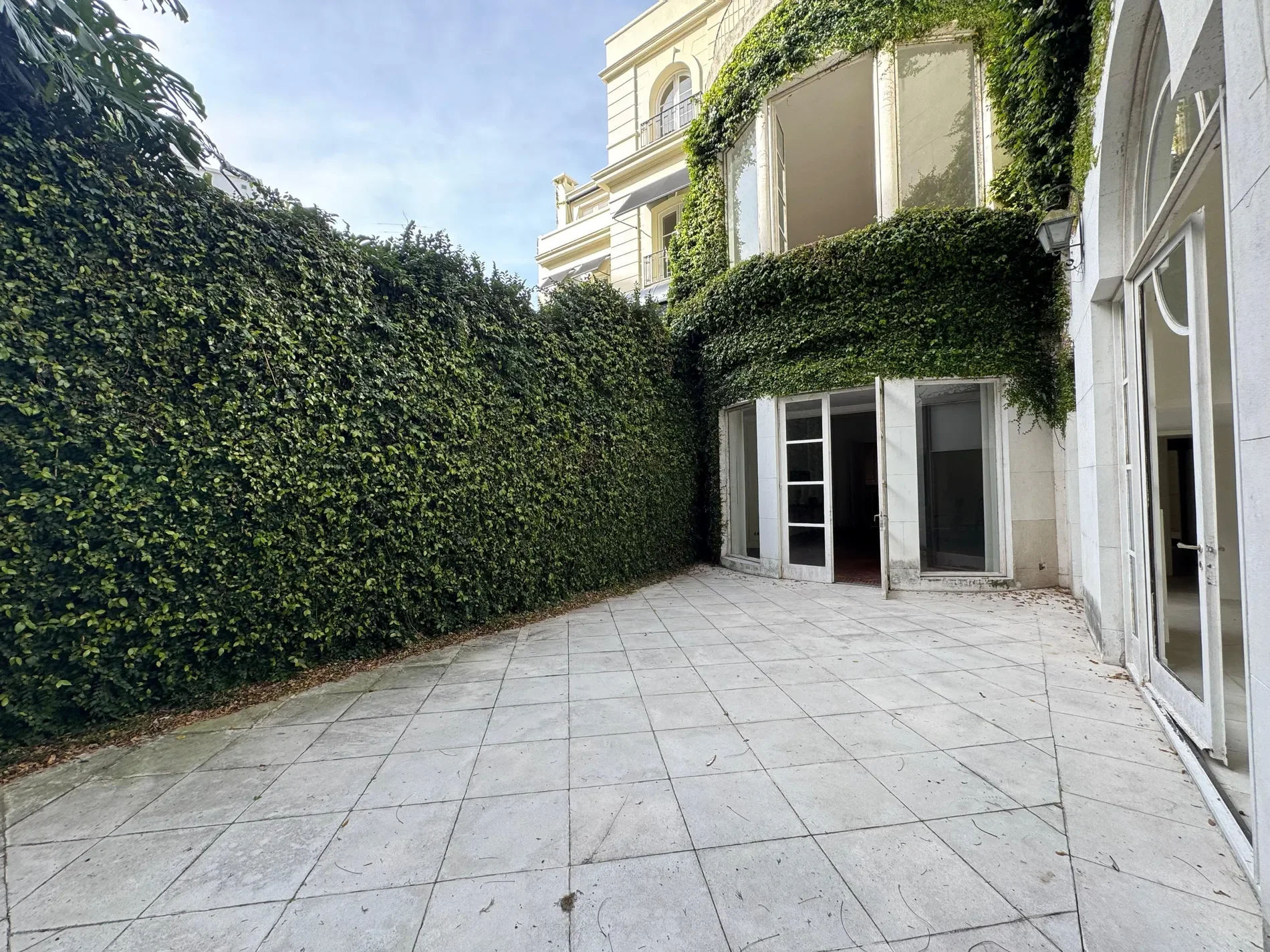 Gallery photo 12