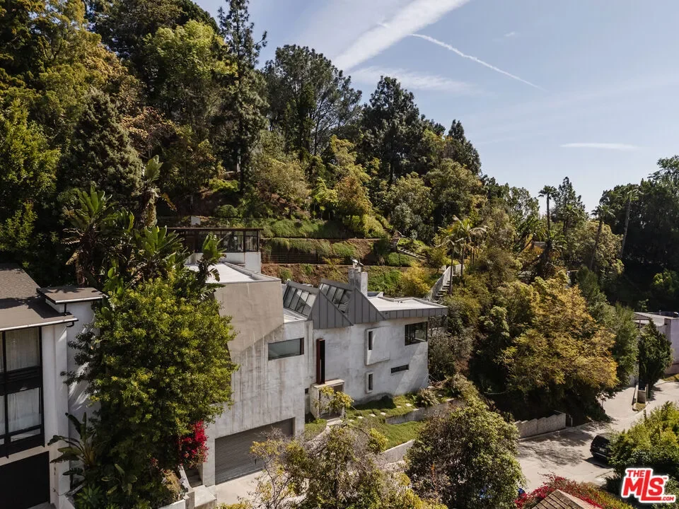 7017 Senalda Road, Los Angeles, California, United States. - Photo 29