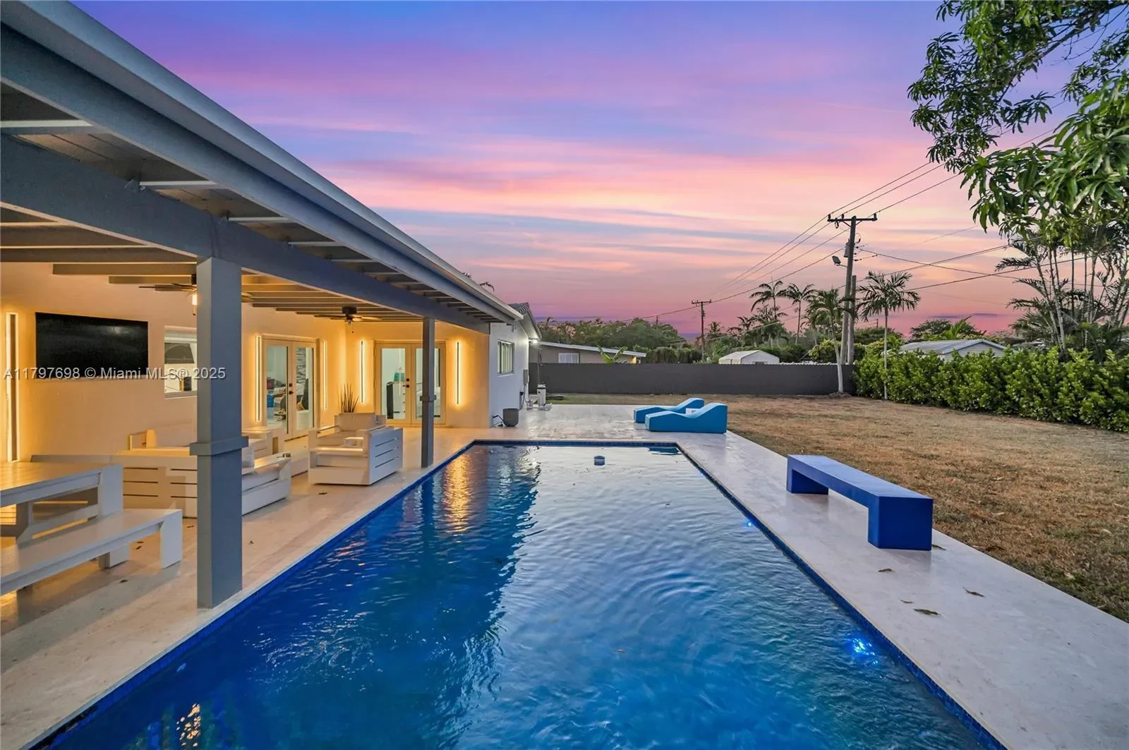 8501 SW 142nd St, Coral Gables, Florida, United States. - Photo 4
