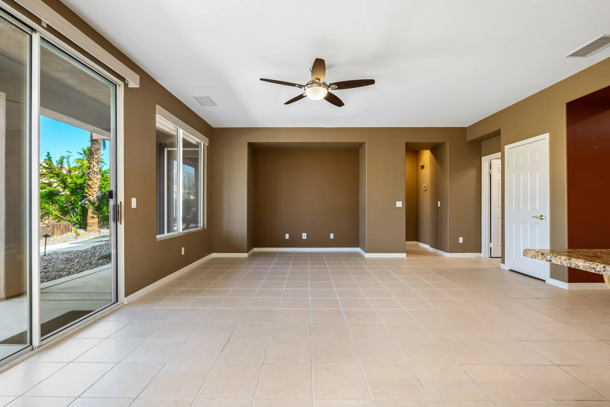Gallery photo 11