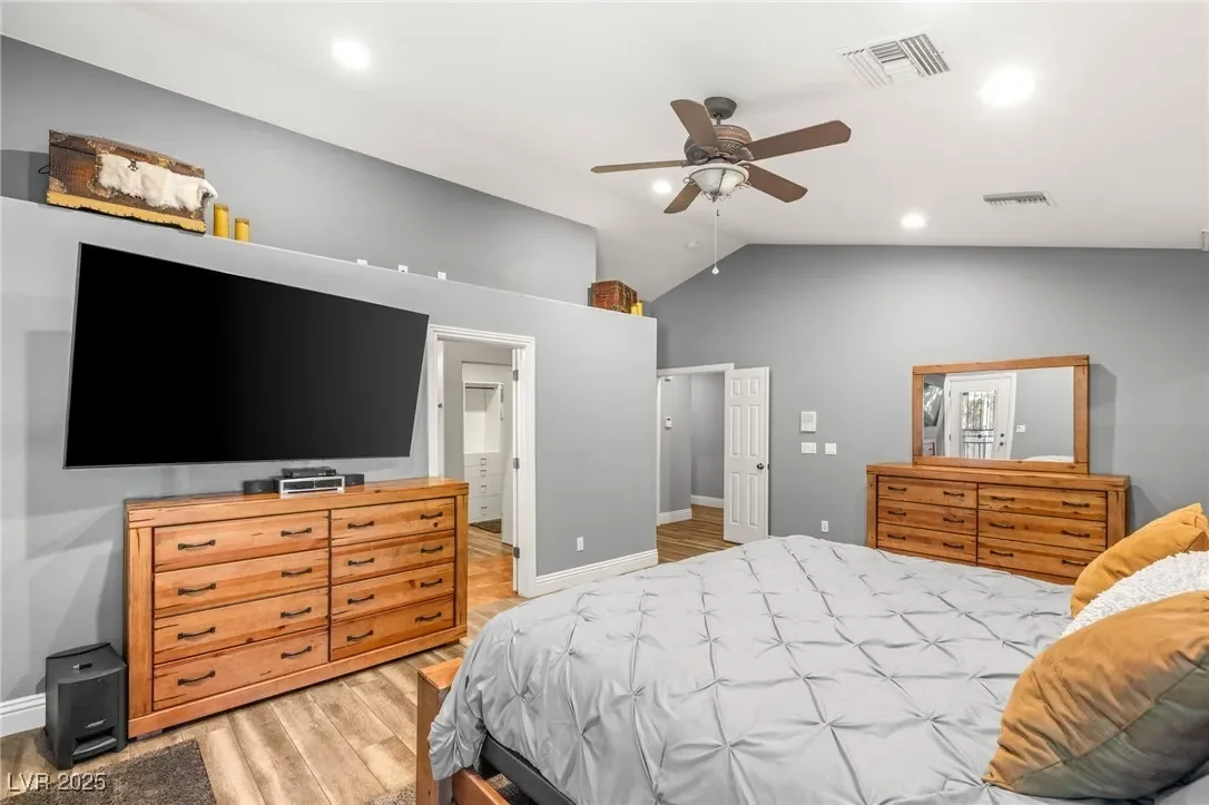8275 W Craig Road, Las Vegas, Nevada, United States. - Photo 23