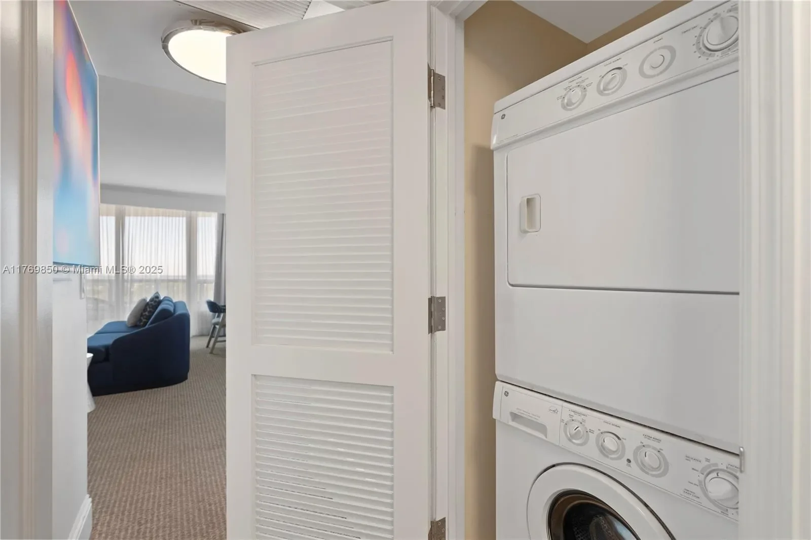 4401 Collins Ave 1015, Miami Beach, Florida, United States. - Photo 21