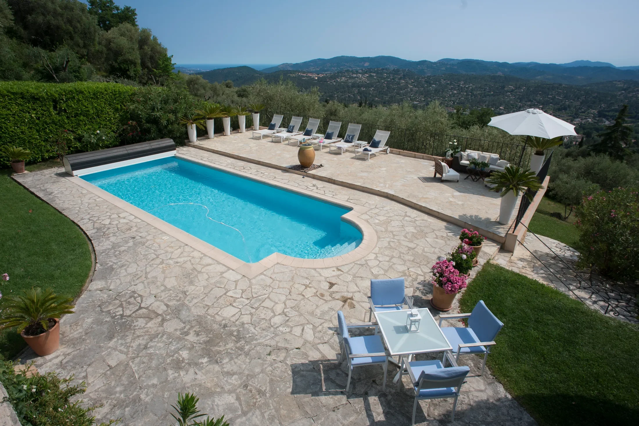 Provence, France, French Riviera, Provence-Alpes-Côte d'Azur, France. - Photo 11