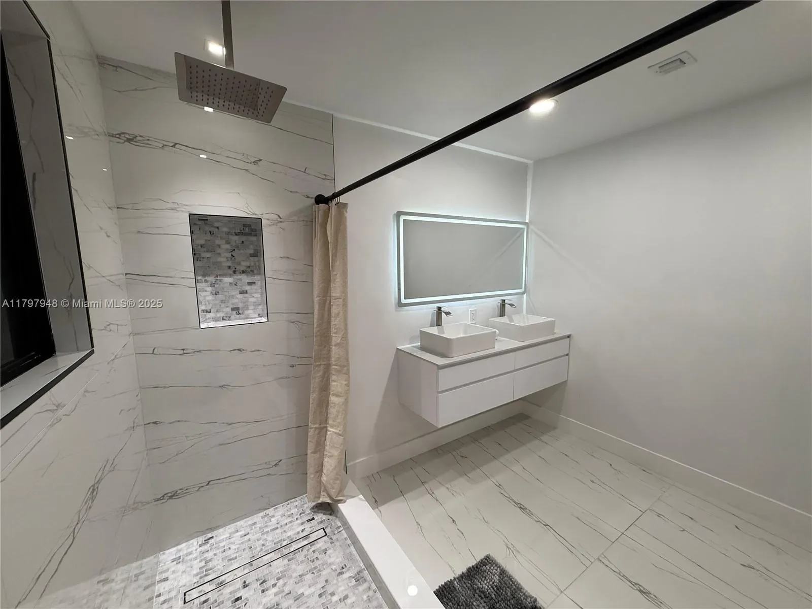 2918 SW 2nd St, Miami, Florida, United States. - Photo 7