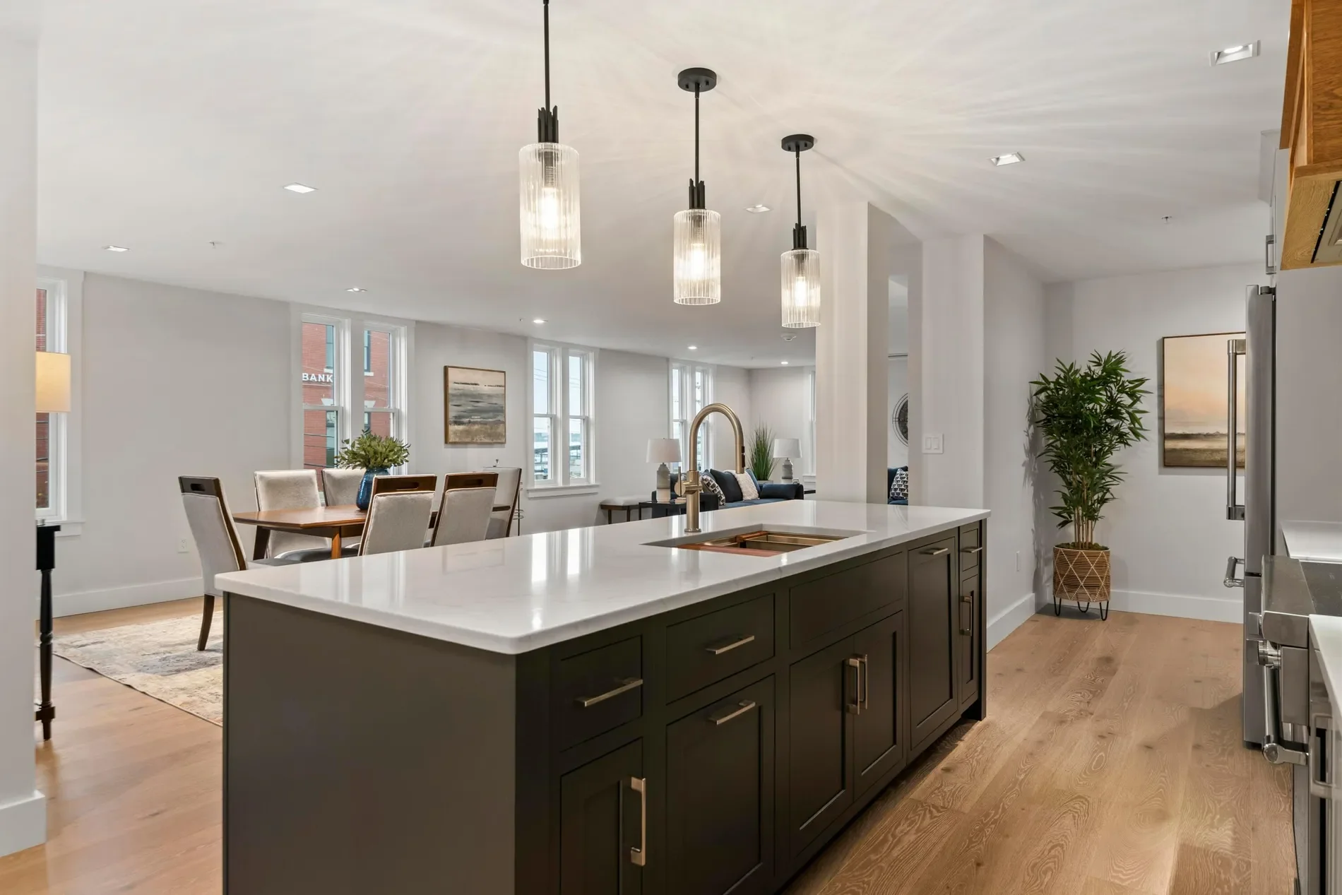 2 India Street 3, Portland, ME 04101, Portland, Maine, United States. - Photo 2