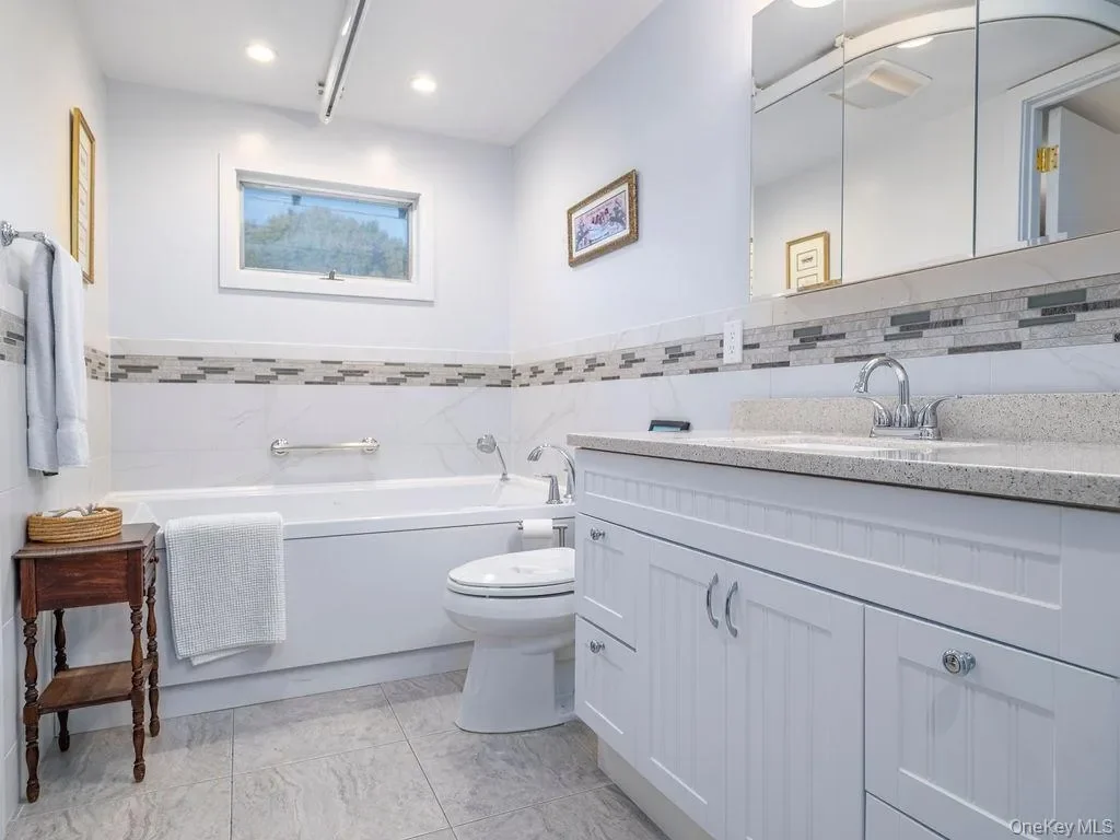 1020 Ruch Lane, Southold, New York, United States. - Photo 11