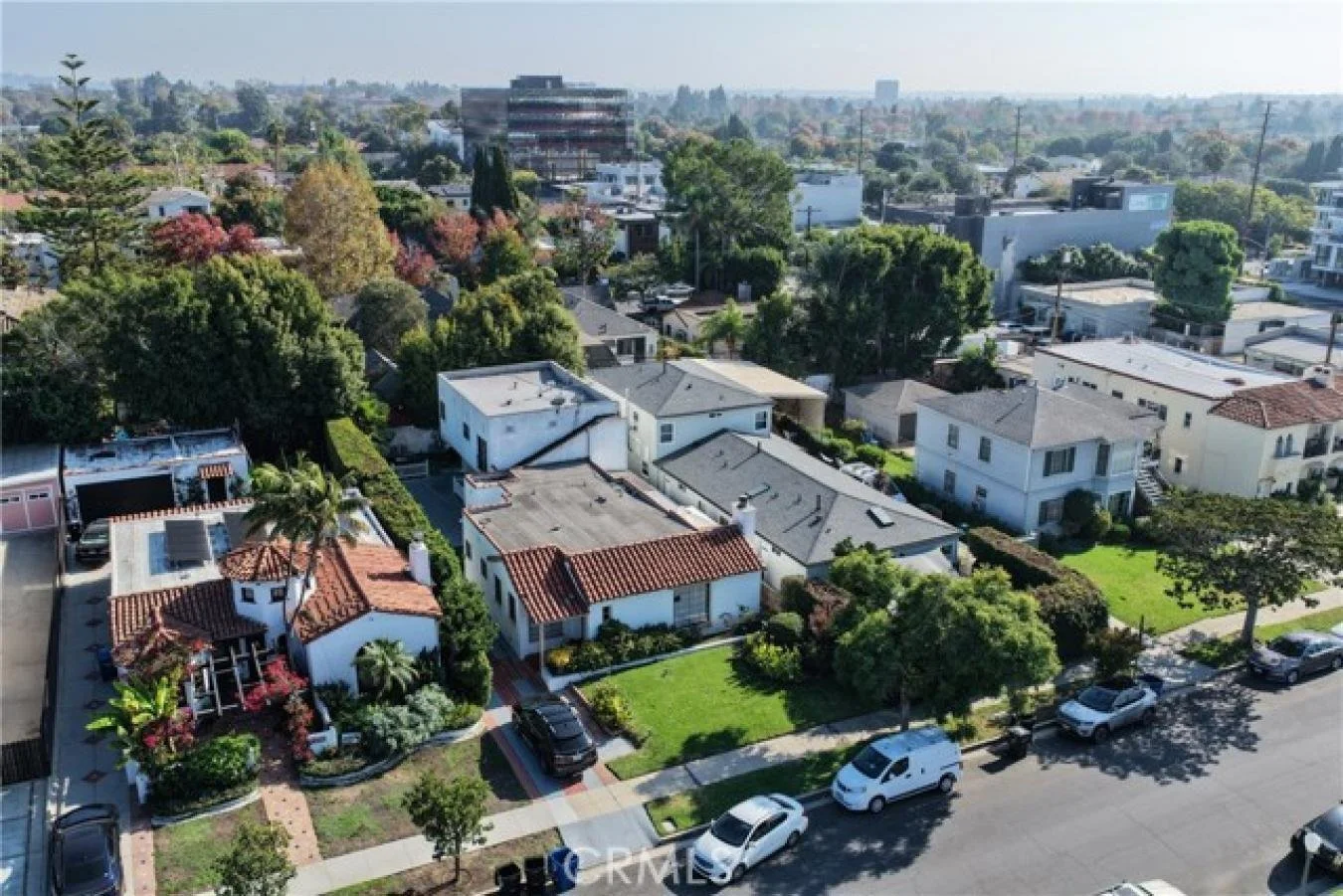 Exterior photo 7
