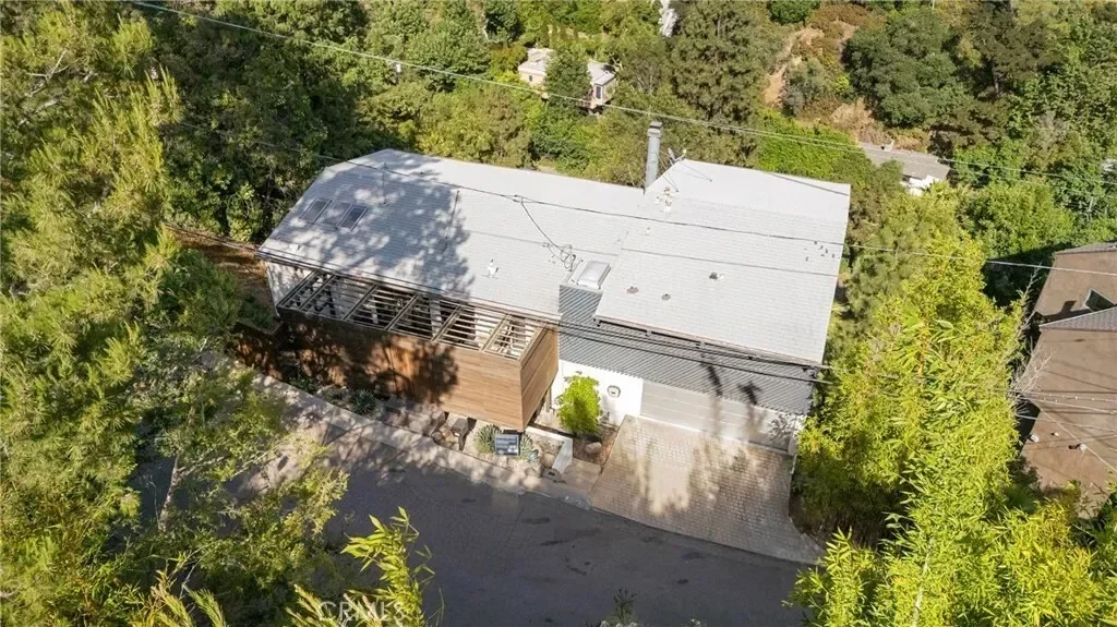 2522 Zorada Drive, Los Angeles, California, United States. - Photo 38
