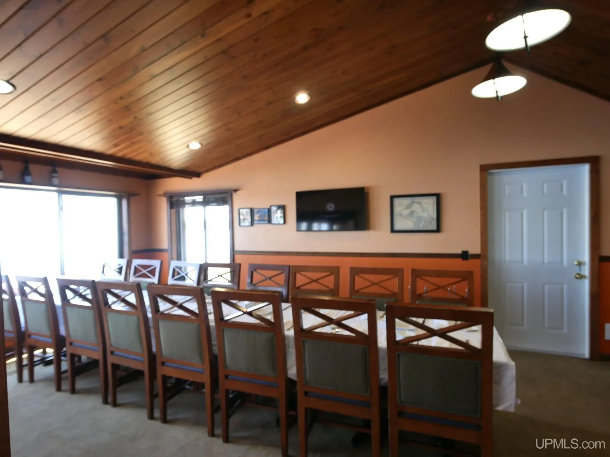 Gallery photo 12