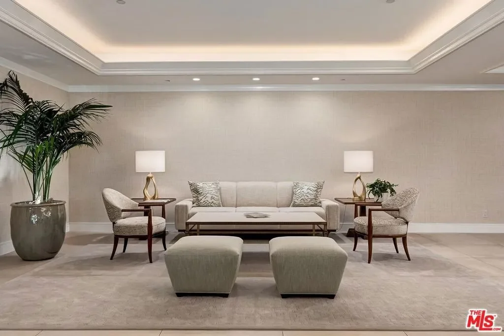 300 N Swall Drive 106, Beverly Hills, California, United States. - Photo 8