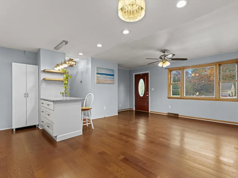 48 High Street Extension , Westborough, MA 01581, Westborough, Massachusetts, United States. - Photo 9