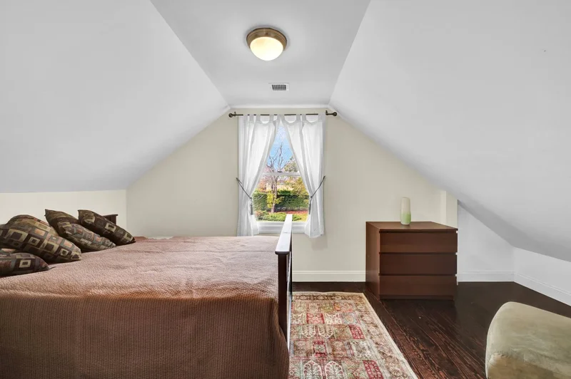 Depot Road, Westhampton, New York, United States. - Photo 18