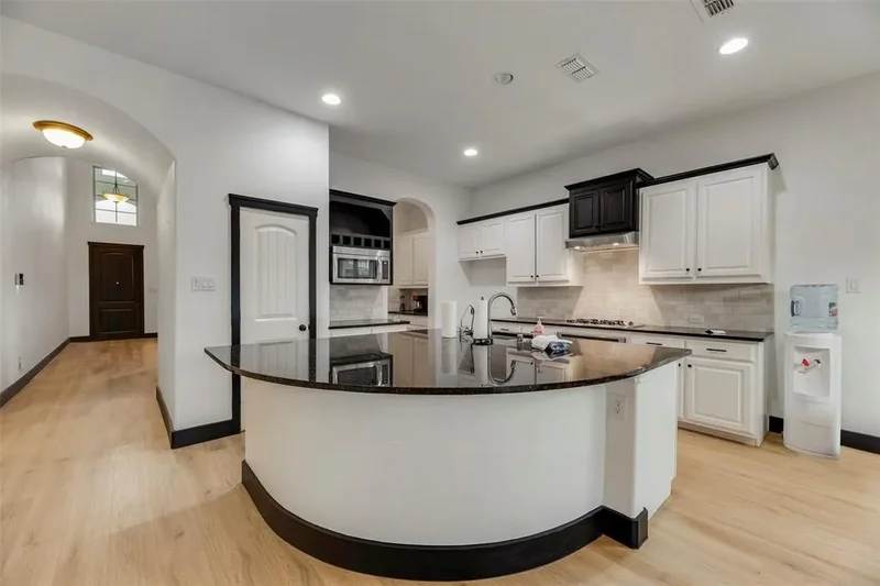 13709 Bluebell Drive, Little Elm, Texas, United States. - Photo 9