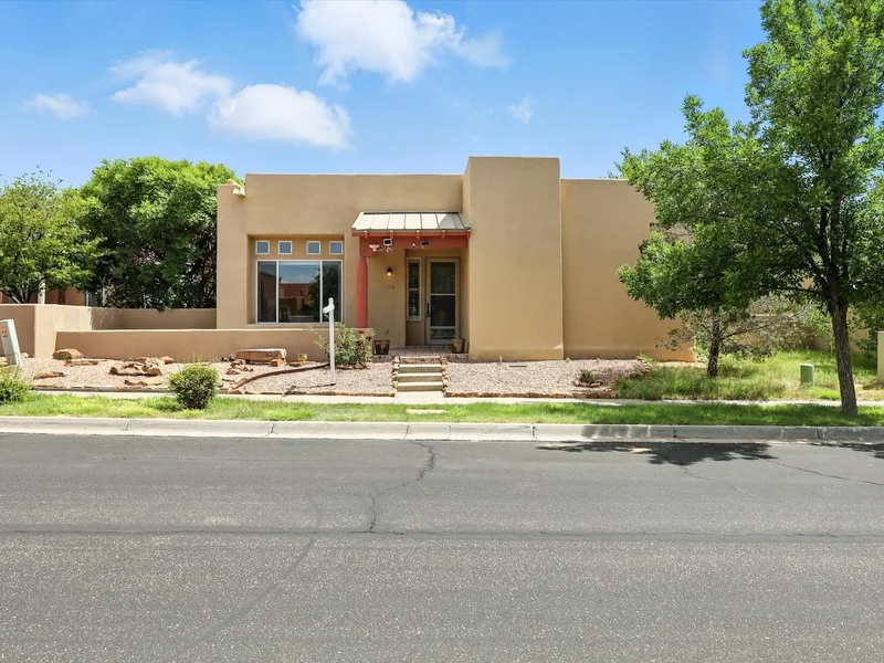 16 Coyote Pass Road, Santa Fe, NM 87508, Santa Fe, New Mexico, United States. - Photo 8