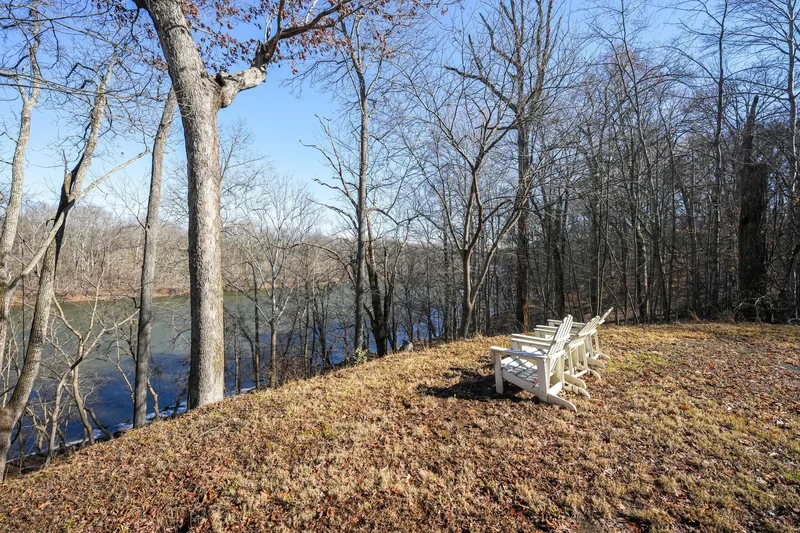 121 Yarnick Road, Great Falls, VA 22066, Great Falls, Virginia, United States. - Photo 7