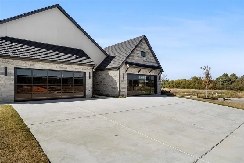 332 Longview Place, Heath, TX 75032, Heath, Texas, United States. - Photo 35
