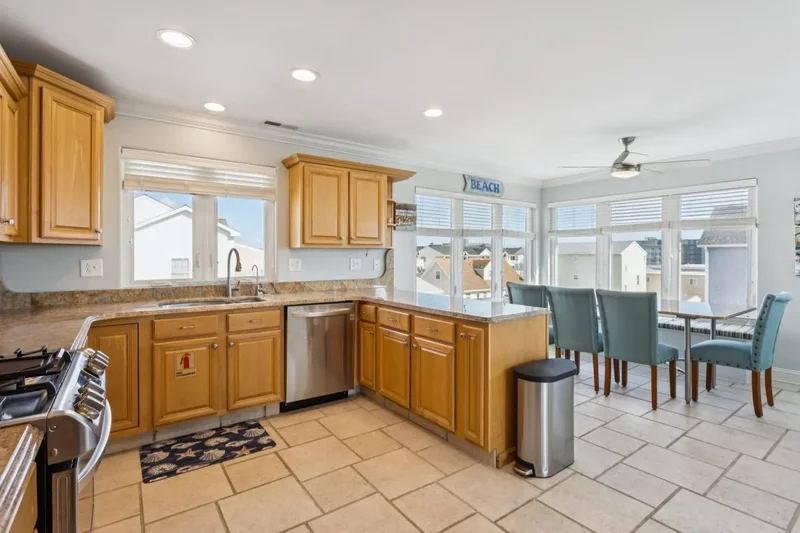 407 5th, Wildwood, New Jersey, United States. - Photo 27