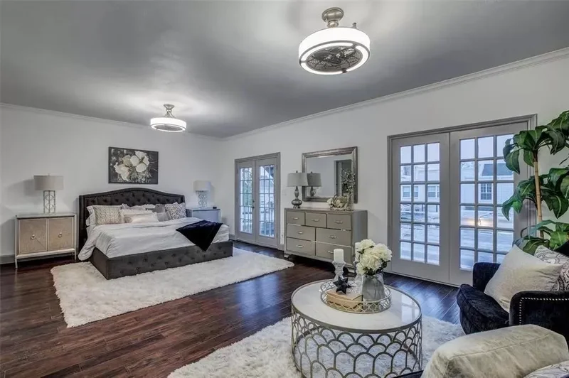 7530 Chevy Chase Drive, Houston, Texas, United States. - Photo 21