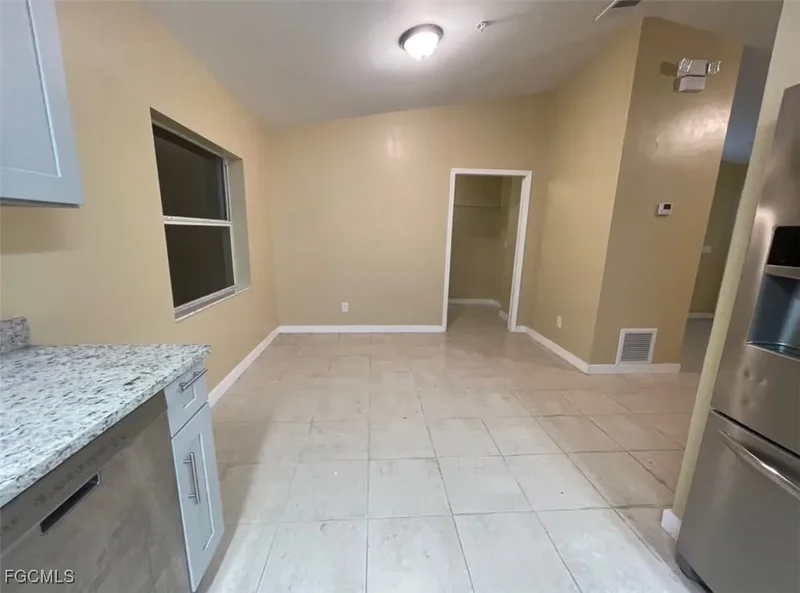621 Joel Boulevard, Lehigh Acres, Florida, United States. - Photo 15