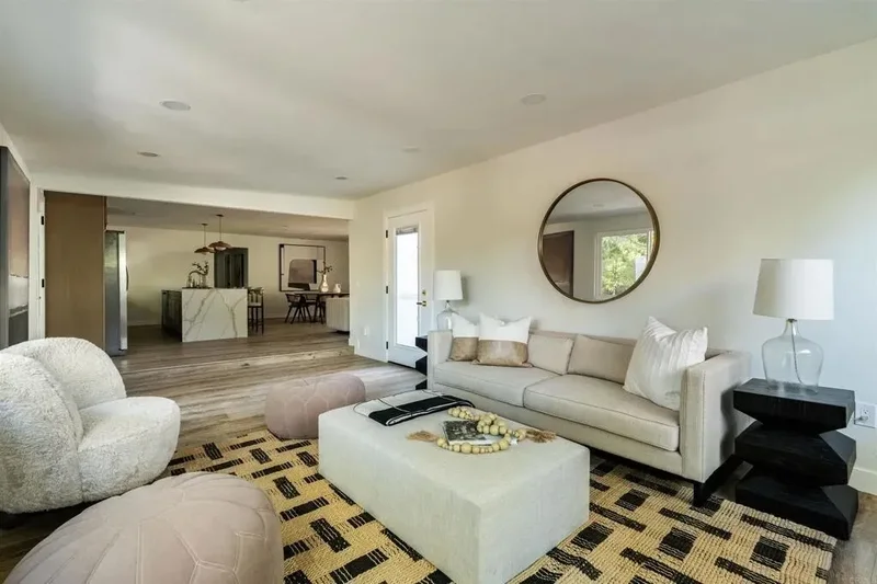 2275 Ivy Road, Oceanside, California, United States. - Photo 16