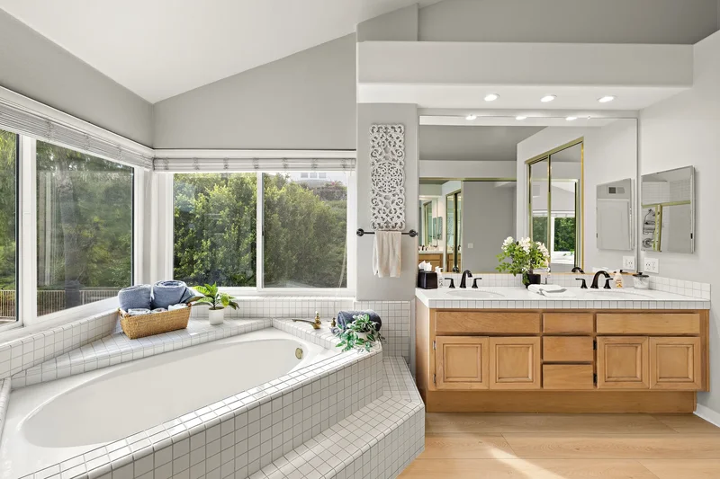 27041 Ironwood Drive , Laguna Hills, CA 92653, Laguna Hills, California, United States. - Photo 21