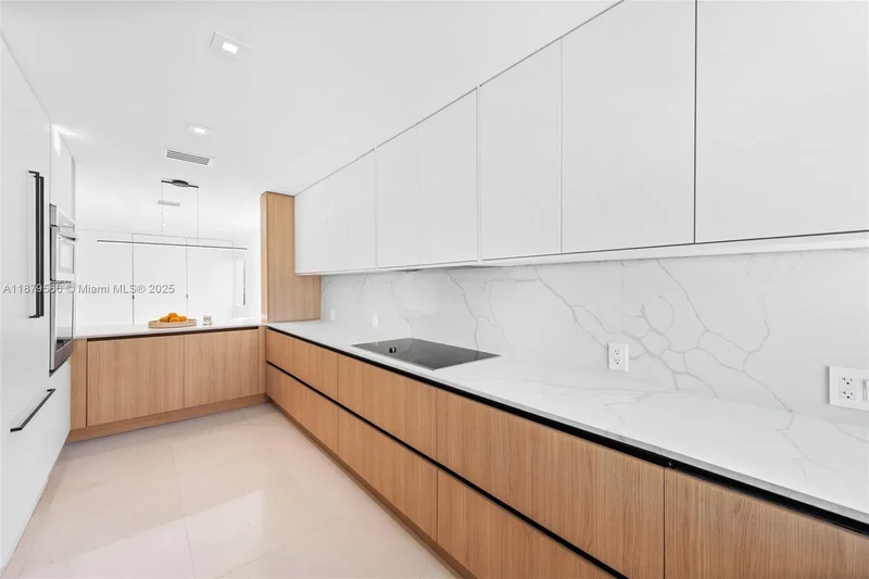120 NE 49th St, Miami, Florida, United States. - Photo 10