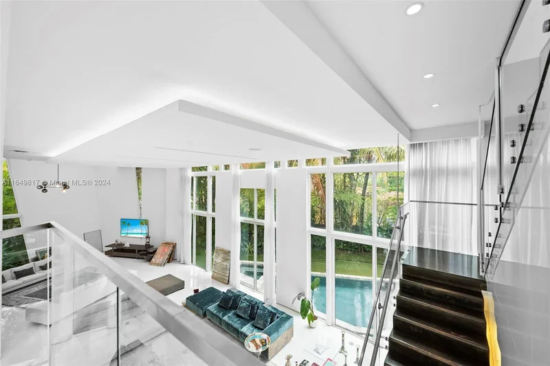 480 Ocean Blvd, Golden Beach, Florida, United States. - Photo 59