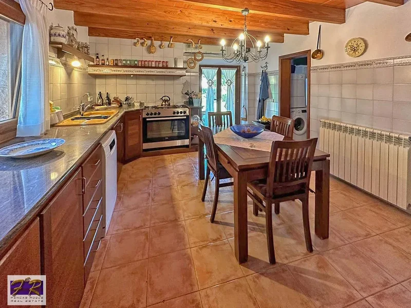 Bonaire - Malpas, Alcudia, Baleares, Alcudia, Alcudia, Balearic Islands, Spain. - Photo 27