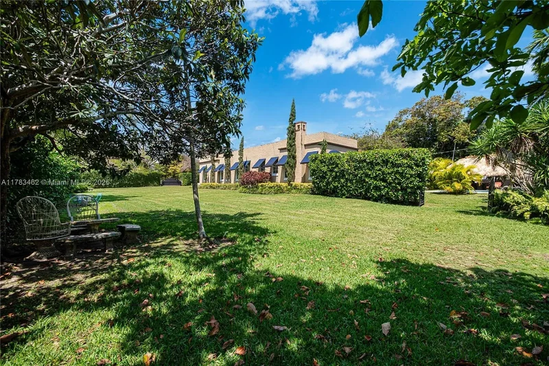 8447 E Dixie Hwy, Miami, Florida, United States. - Photo 5
