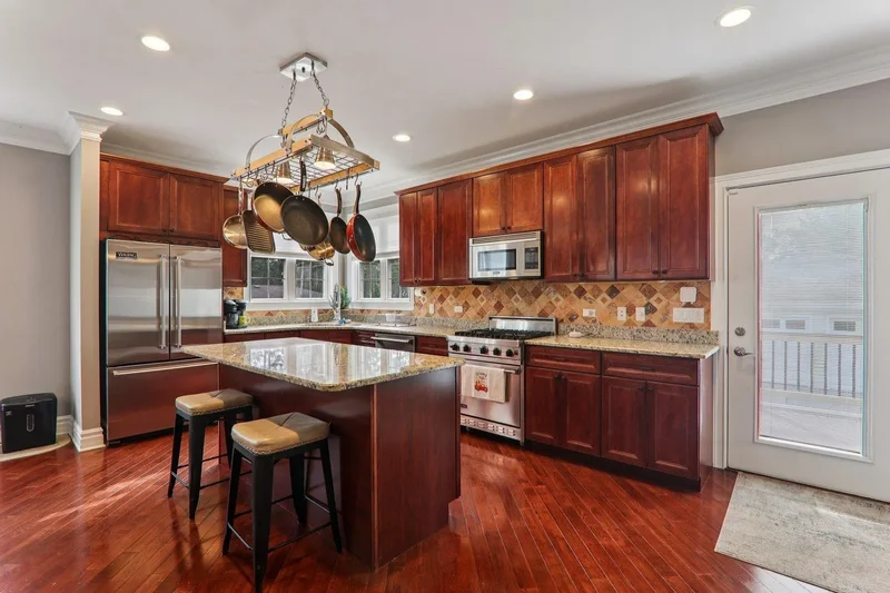 124 Hubbard Court, Wauconda, IL 60084, Wauconda, Illinois, United States. - Photo 18
