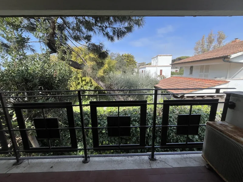 Viale Nettuno, Fregenae, Lazio, Italy. - Photo 31