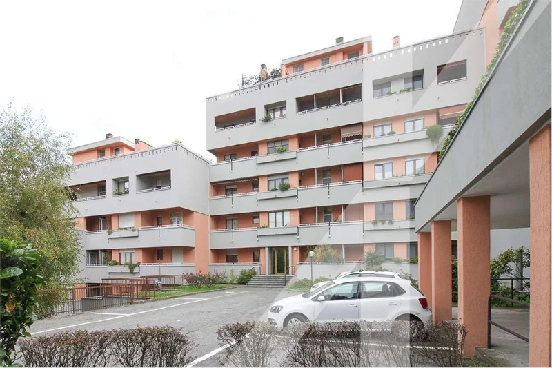 Como, Lombardy, Italy. - Photo 17