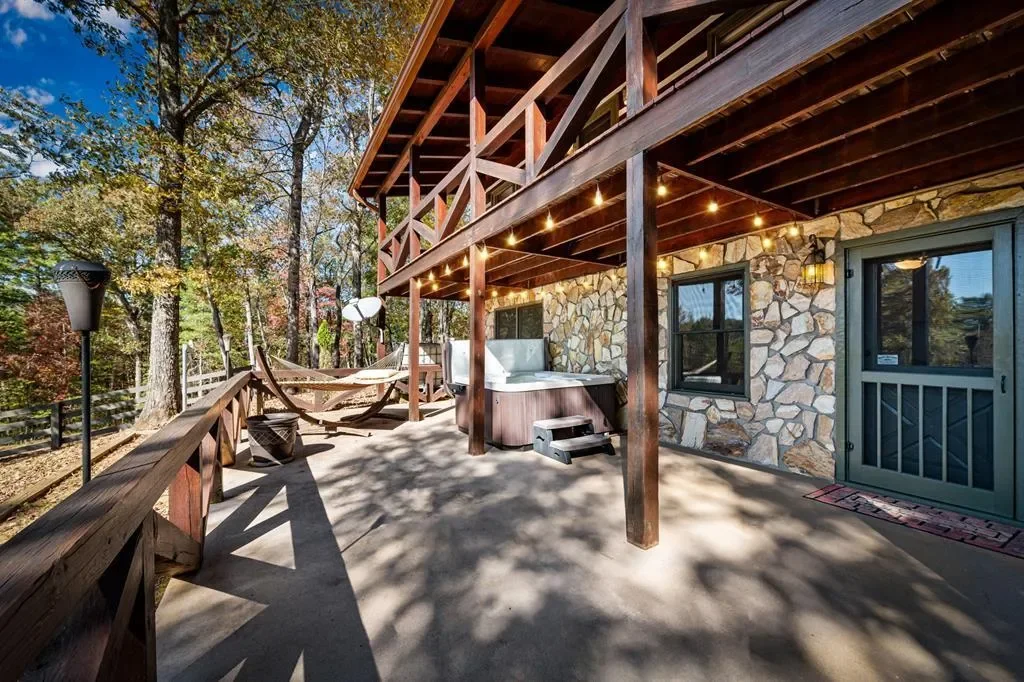 212 Dogpatch Lane, Blue Ridge, Georgia, United States. - Photo 33