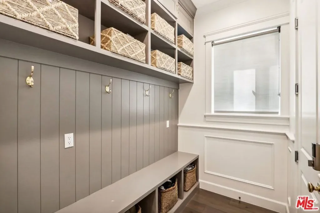 14000 Morrison Street, Los Angeles, California, United States. - Photo 16