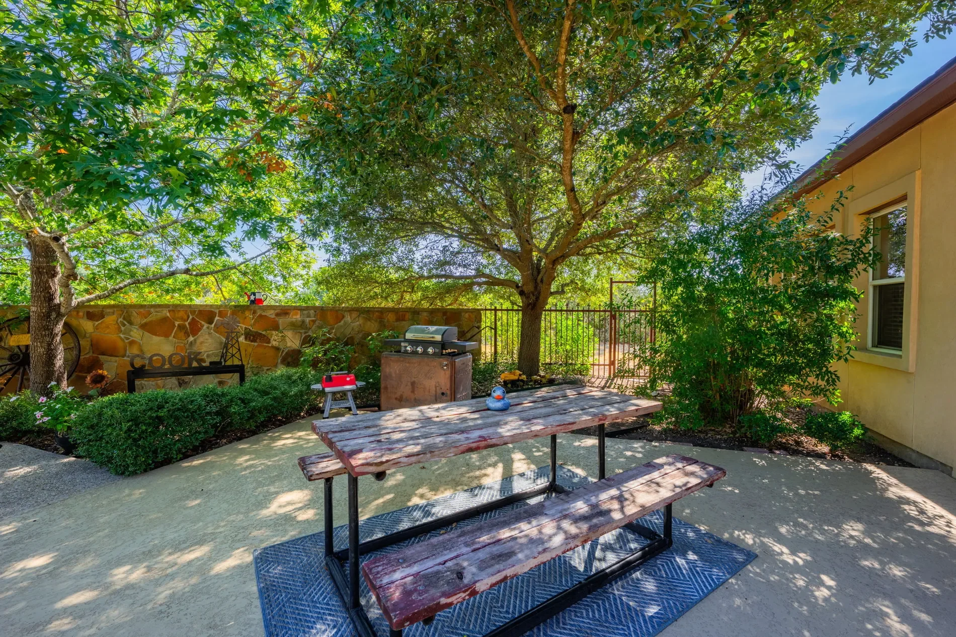 377 Waterstone Parkway , Boerne, TX 78006, Boerne, Texas, United States. - Photo 15