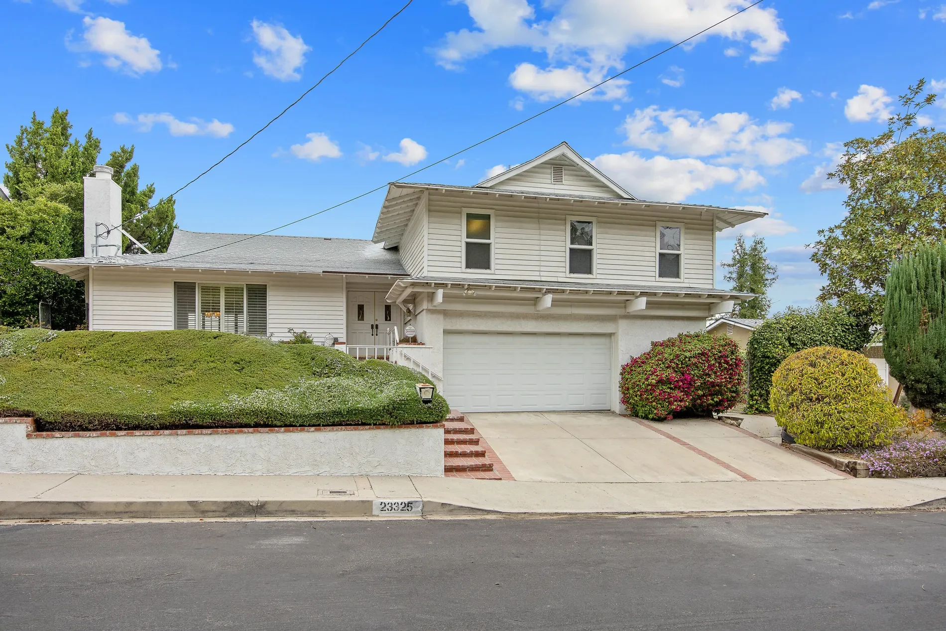 23325 Bessemer Street, Woodland Hills, CA 91367, Los Angeles, California, United States. - Photo 19