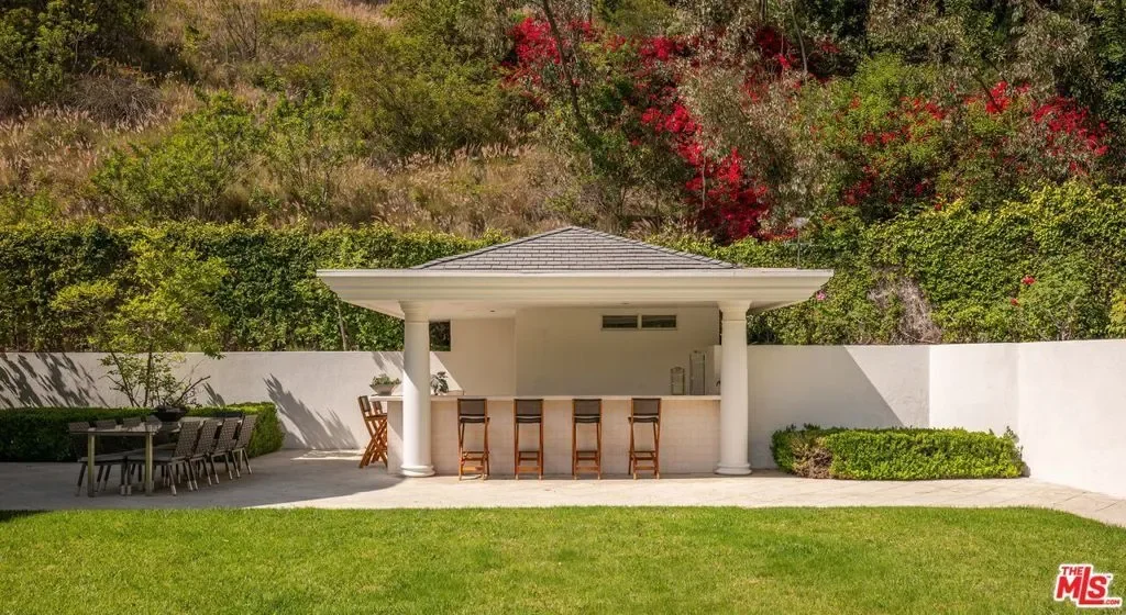 10509 Vestone Way, Los Angeles, California, United States. - Photo 25