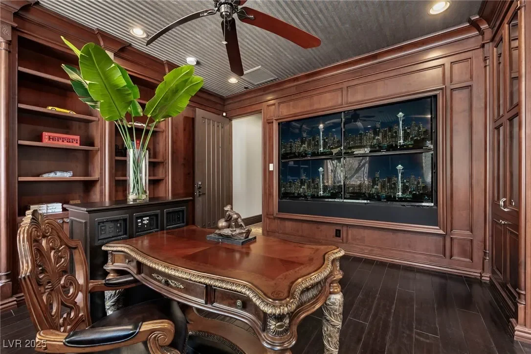 64 Promontory Ridge Drive, Las Vegas, Nevada, United States. - Photo 36