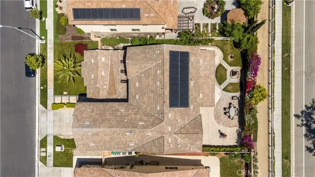 6829 Birmingham Drive, Chino, California, United States. - Photo 57
