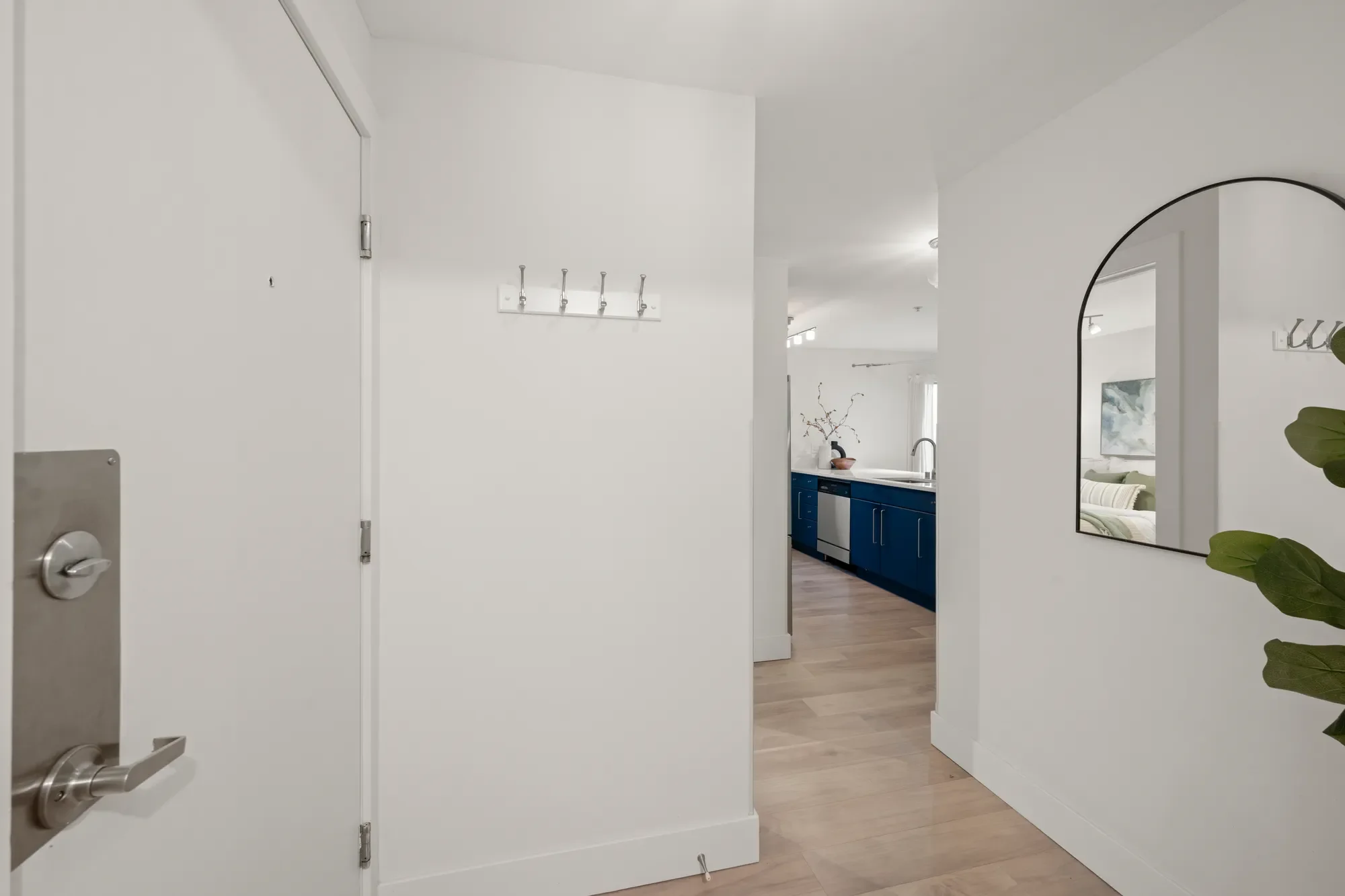 1550 Eastlake Ave E Unit #105 , Seattle, WA 98102, Seattle, Washington, United States. - Photo 3