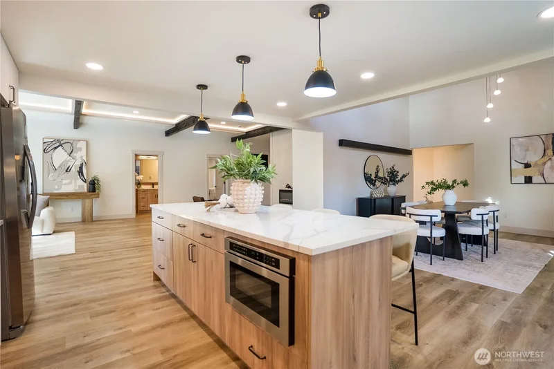 11647 Beacon Avenue S, Seattle, WA 98178, Tukwila, Washington, United States. - Photo 22