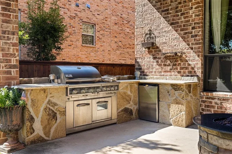 2101 Surrey Lane, McKinney, Texas, United States. - Photo 2