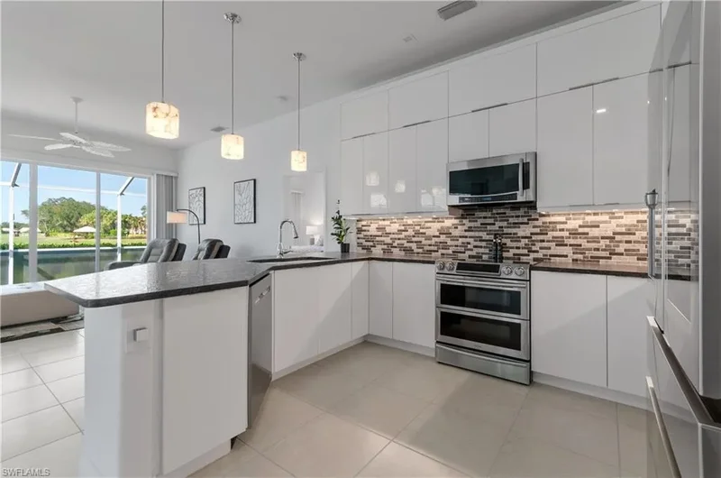 13470 Bridgeford AVE, Bonita Springs, Florida, United States. - Photo 31