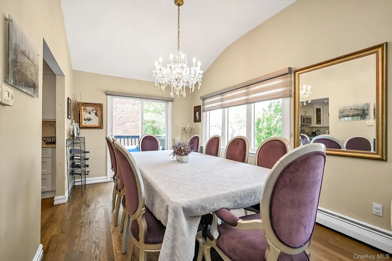 505 Hicksville Road, New York, New York, United States. - Photo 18