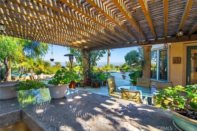 18933 La Montana Place, Los Angeles, California, United States. - Photo 52