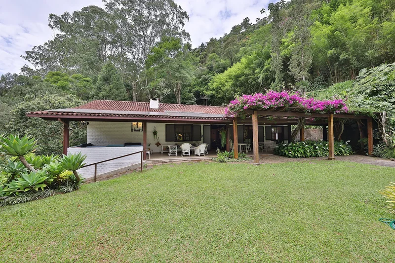 Rua Bernardo Coutinho Araras, Petrópolis, RJ 25725-022, Petrópolis, State of Rio de Janeiro, Brazil. - Photo 12