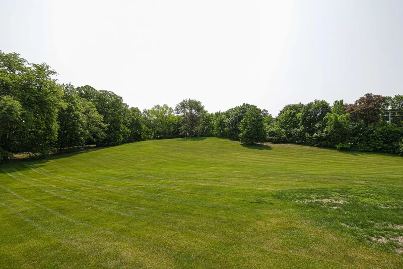 1596 W Palatine Road, Palatine, Illinois, United States. - Photo 42