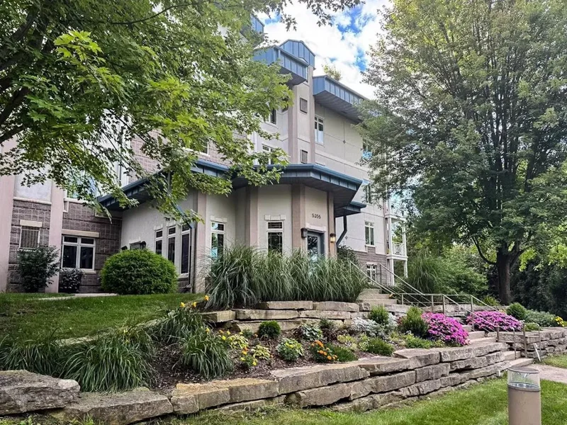 5355 Hansons Landing, Madison, Wisconsin, United States. - Photo 35