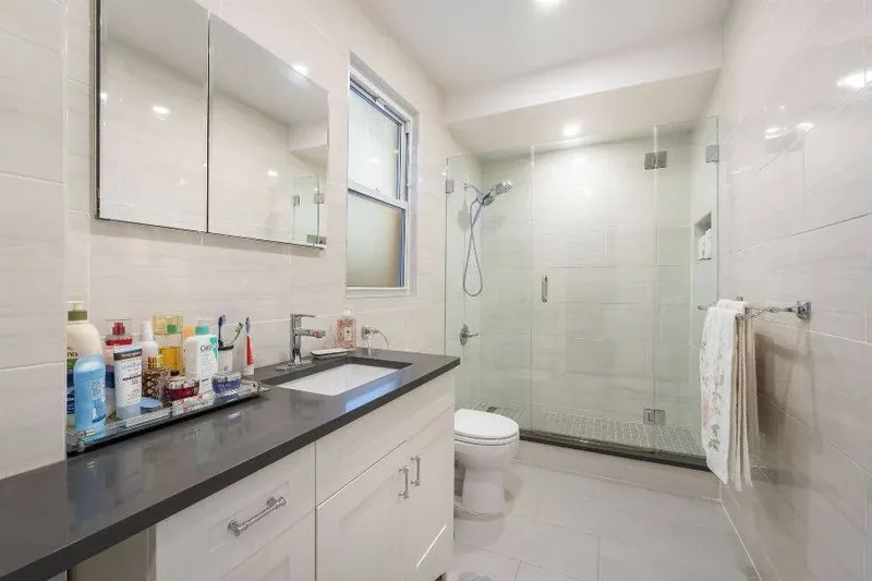 226-10 147th Avenue, New York, New York, United States. - Photo 4